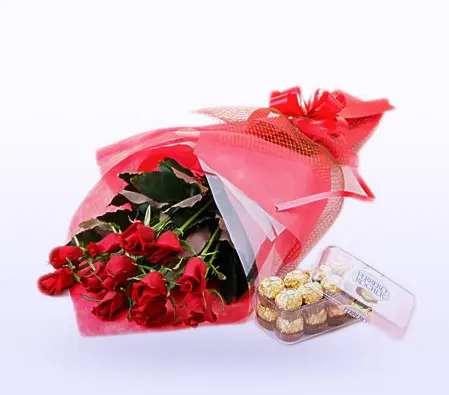 Red Roses with Ferrero